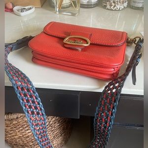 Coach purse used twice. Brand new with two choices of straps. Great buy!